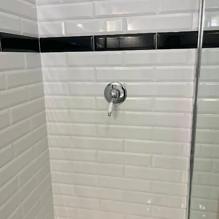 Charmie Flat * Palermo